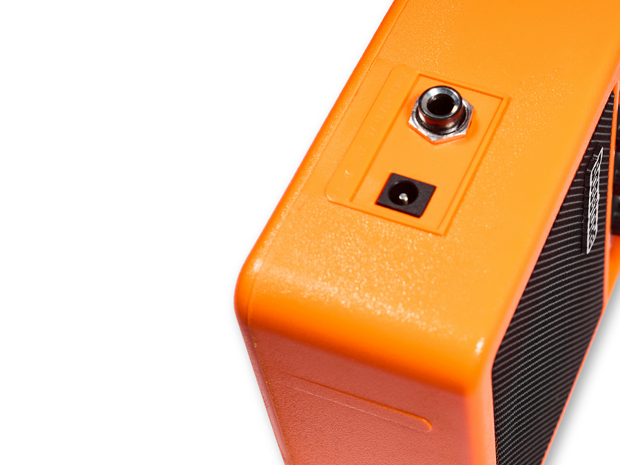 Bosstone BA-30W Orange Комбоусилитель для бас гитары: Мощность - 30 Ватт, Динамик 8"" thumbnail 2