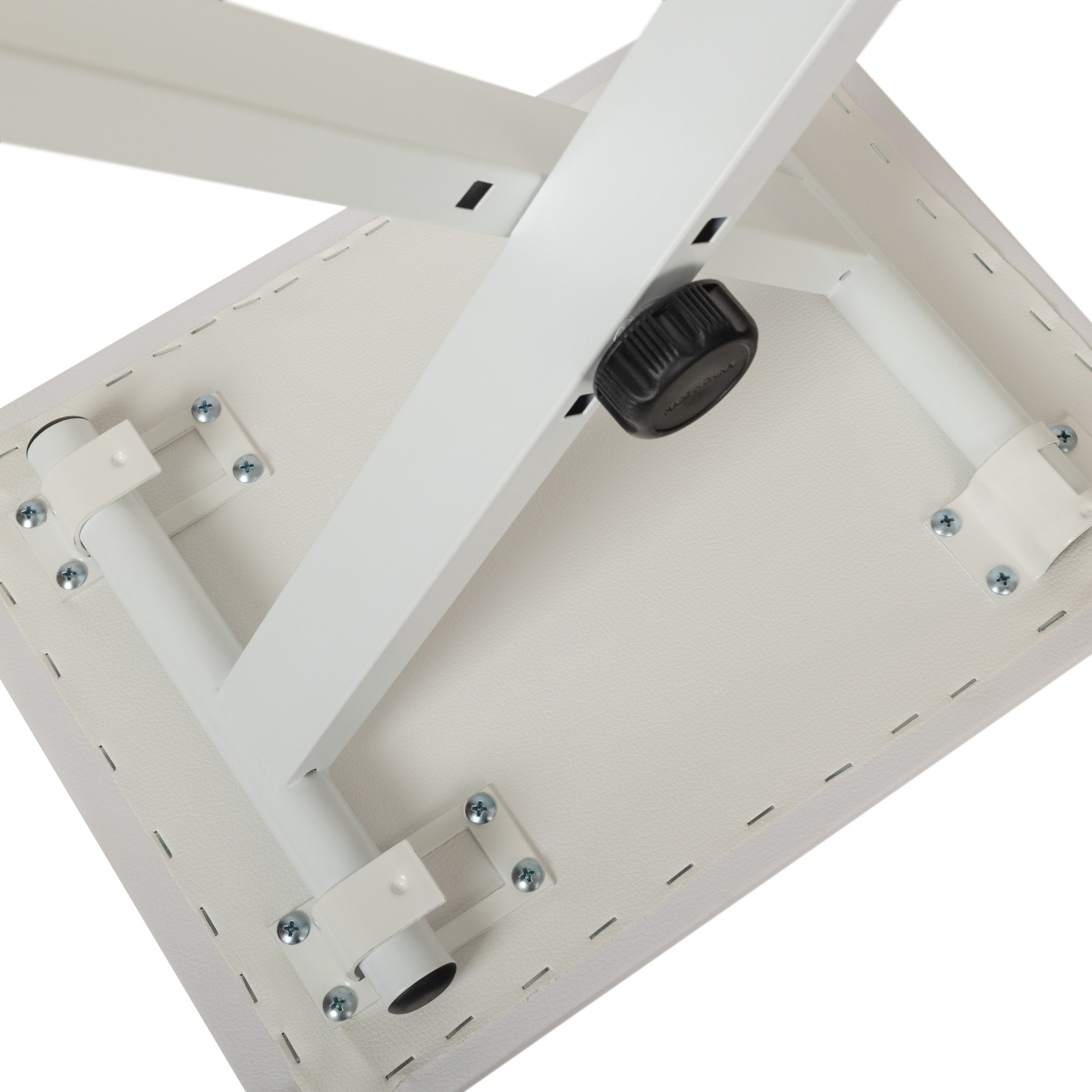 ROCKDALE Q-90 white компактная банкетка для пианиста складной конструкции, высота 40-48 см, сиденье 40х30х3,5 см, металл, цвет б thumbnail 6